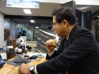 北橋健治北九州市長がスターフライヤー期間限定アンテナショップで働くKibiroに会いにきてくださいました！ ～ご好評につき2017年1月21日（土）まで勤務延長が決定したよ！～のサムネイル